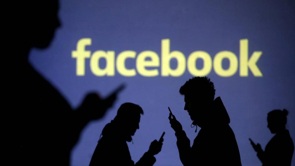 Facebook --deskworldwide