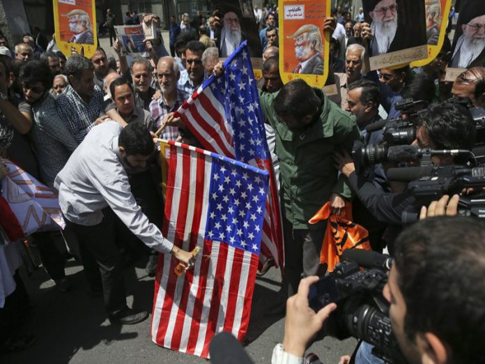 iran-deskworldwide.com